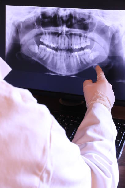 Best Dentist for Tooth Abscess  in Hamlin, WV